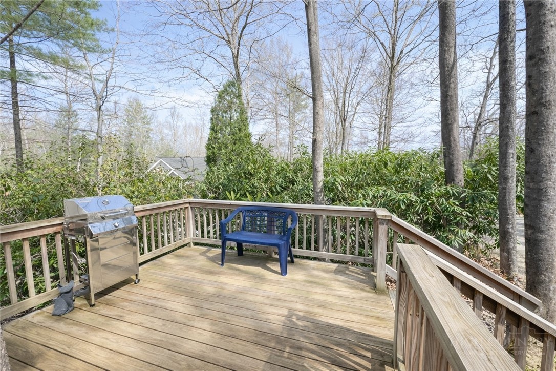 123 Whispering Pine Loop Property Photo 12