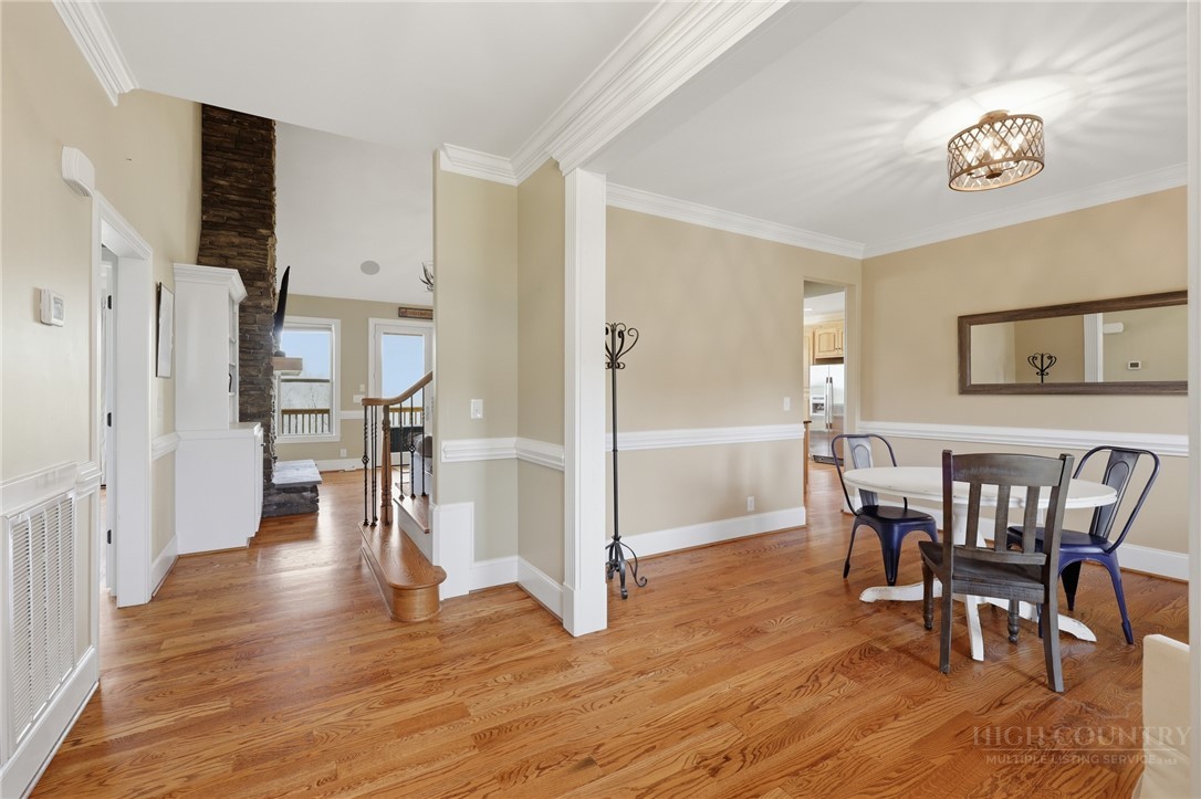 437 Whispering River Drive Property Photo 24