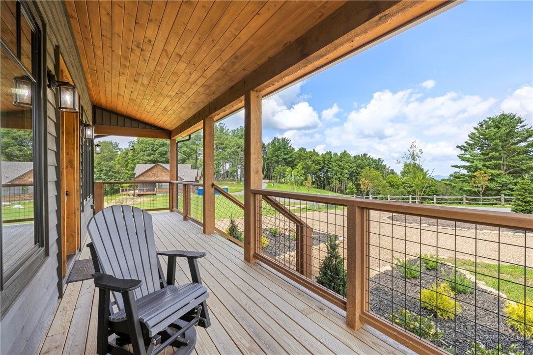 95 Vineyard Trail Property Photo 38