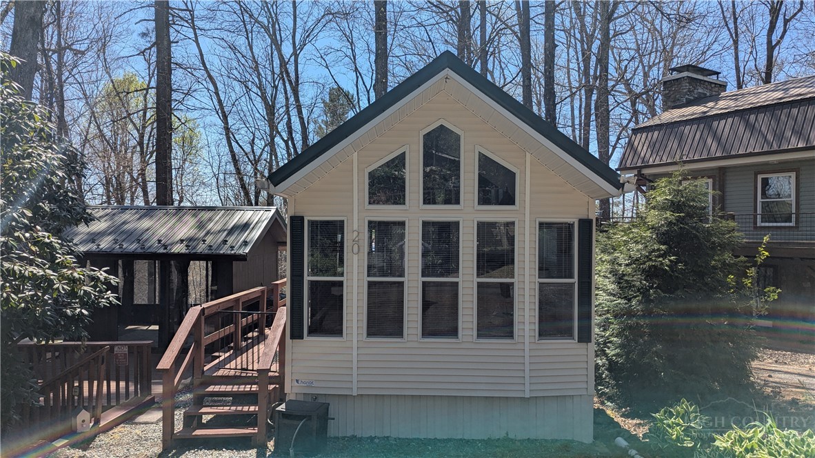 20 Twintree Lane Property Photo 1