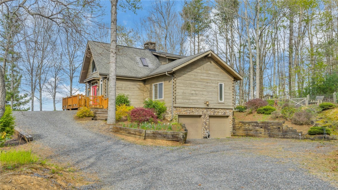 143 Depree Circle Property Photo 1