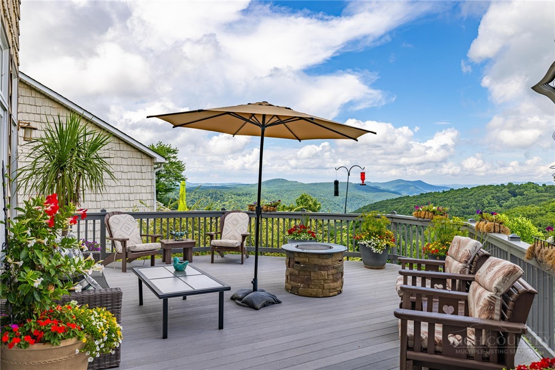 50 Mitchell River Ridge Property Photo 4