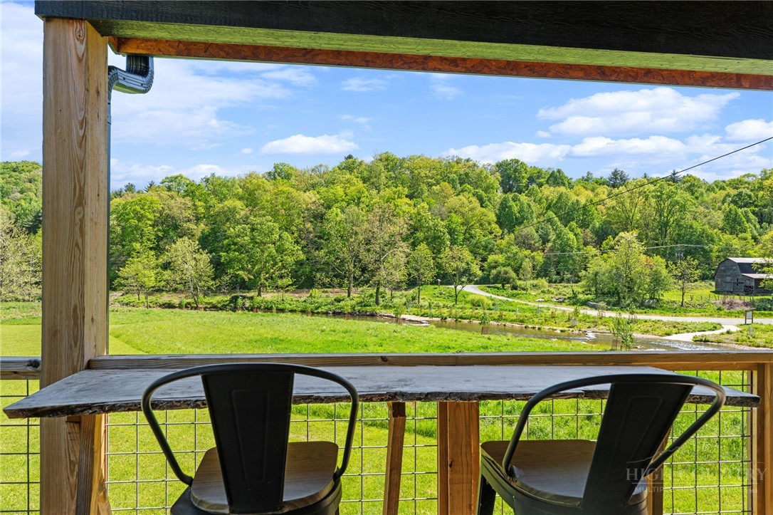 634 & 636 Watauga River Road Property Photo 44
