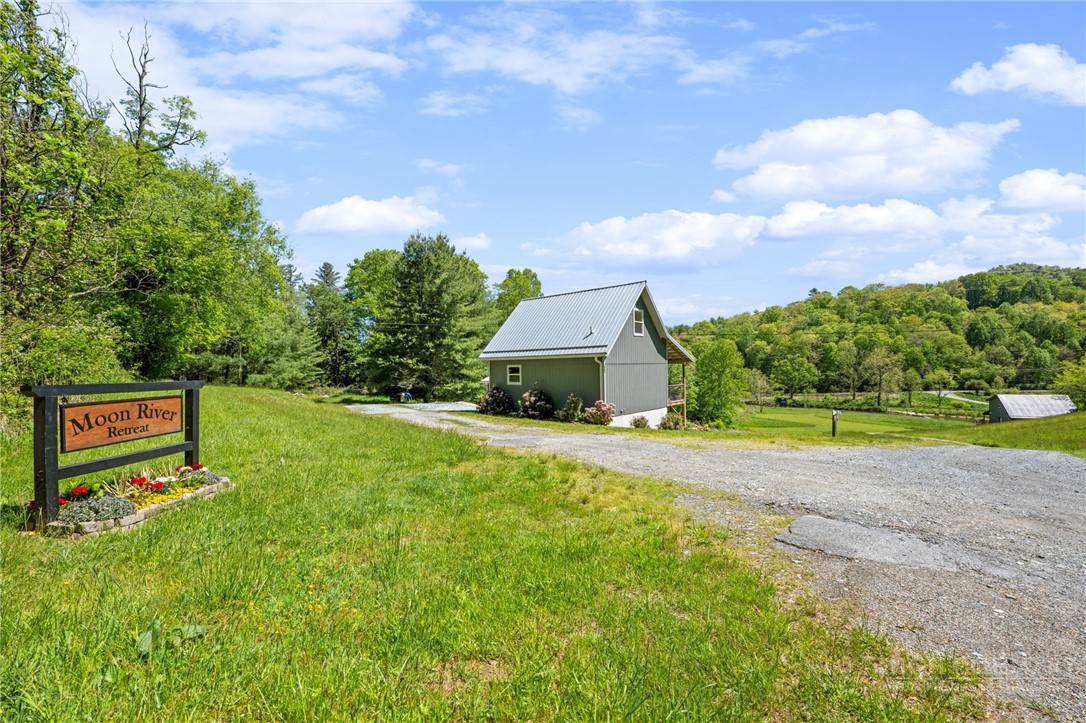 634 & 636 Watauga River Road Property Photo 49