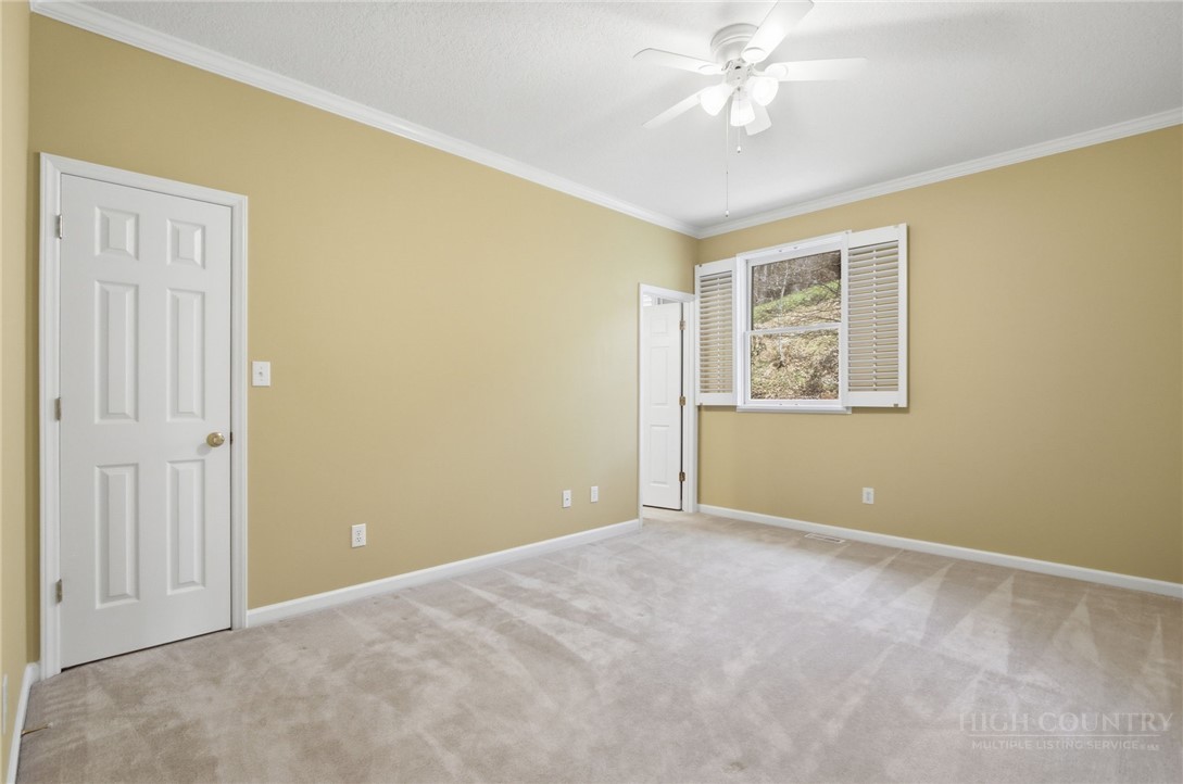 880 Algonquin Drive Property Photo 44