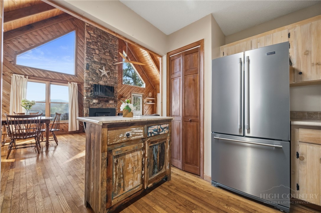 83 Pine Ridge Loop Property Photo 7