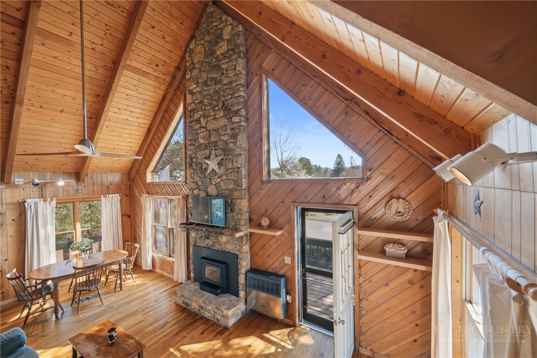 83 Pine Ridge Loop Property Photo 14
