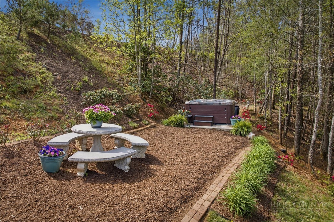 1510 High Valley Way Property Photo 13