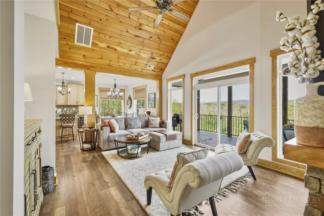 1510 High Valley Way Property Photo 17