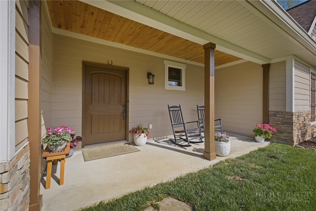 1510 High Valley Way Property Photo 19