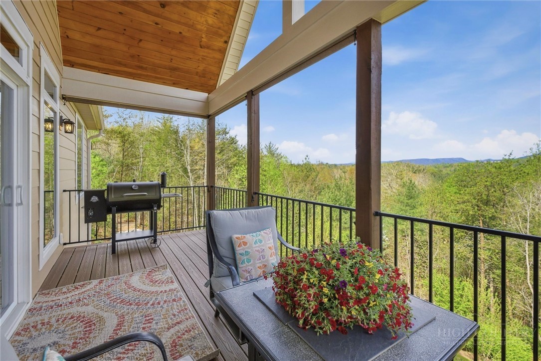 1510 High Valley Way Property Photo 23