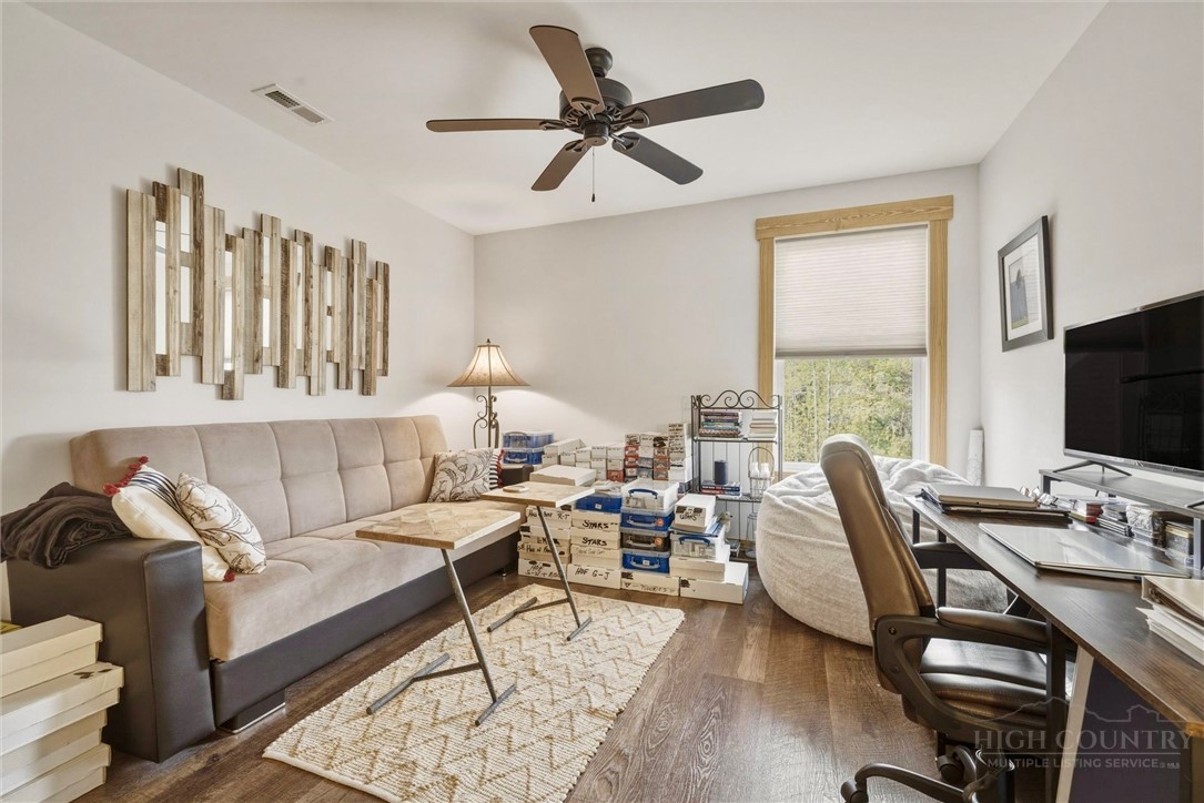 1510 High Valley Way Property Photo 37