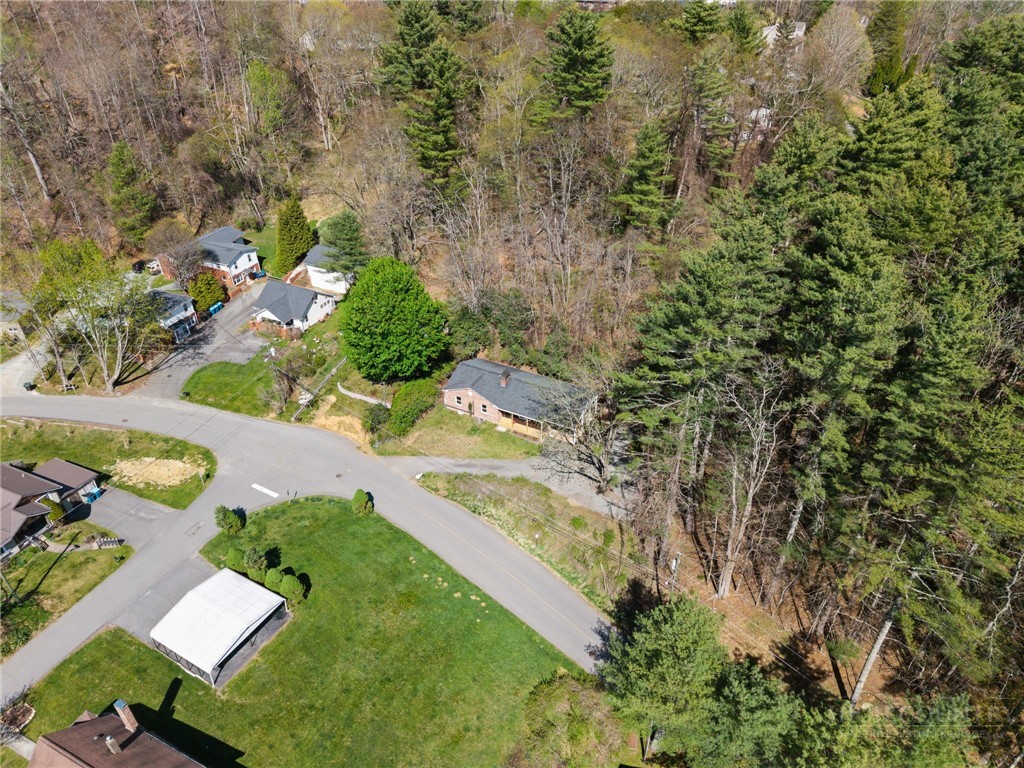 172 Park Street Property Photo 3