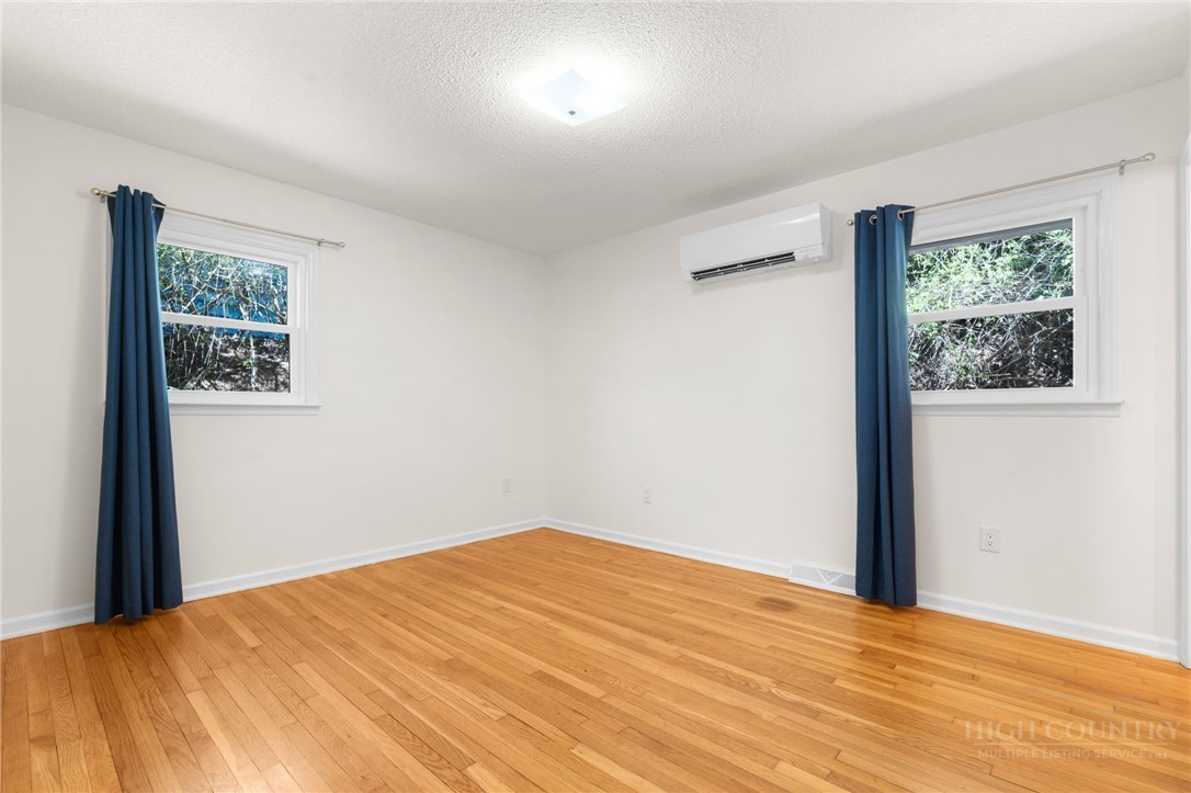 172 Park Street Property Photo 23