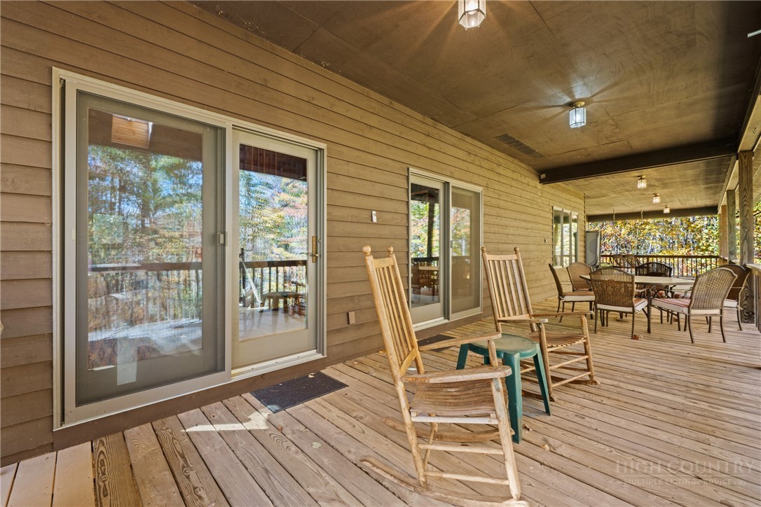 1584 Hattie Hill Road Property Photo 15