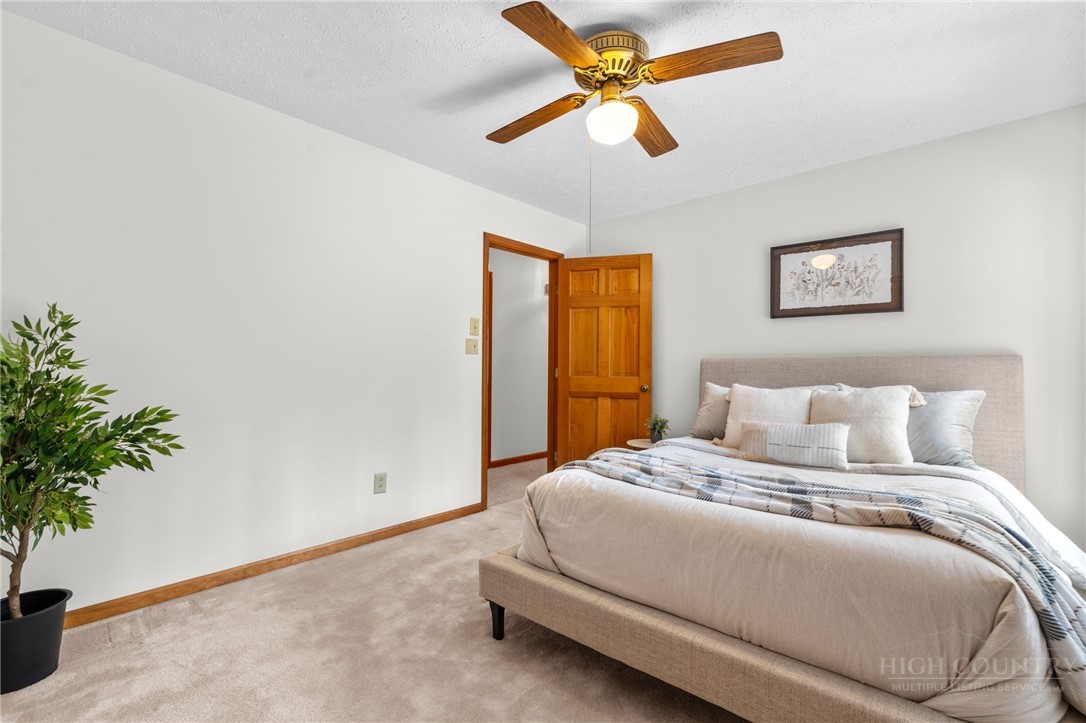 1584 Hattie Hill Road Property Photo 28