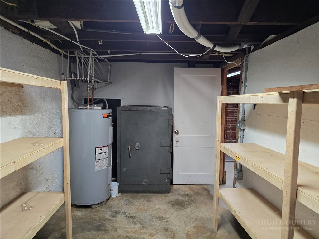 424 E Second Street Property Photo 42