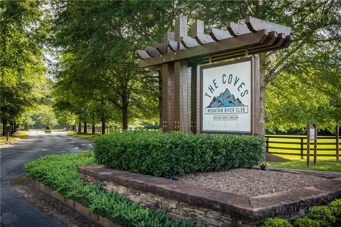 1029 River Club Ridge Property Photo 20