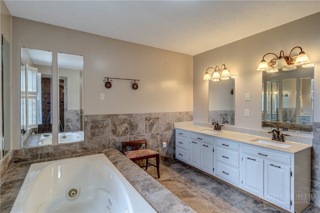 175 Sunset Drive Property Photo 30