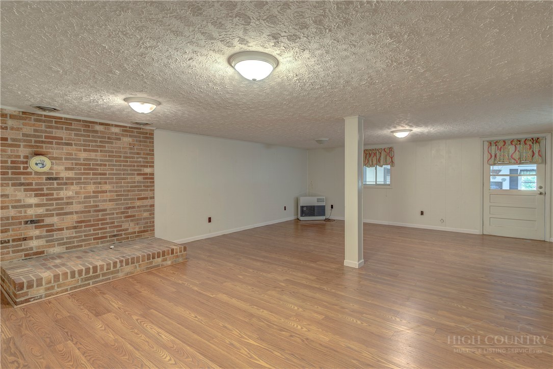 175 Sunset Drive Property Photo 34
