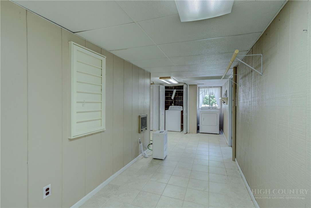 175 Sunset Drive Property Photo 38