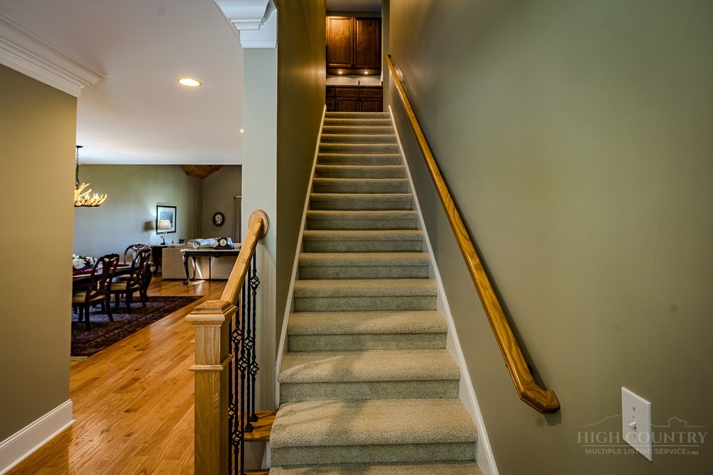 214 Pasture Lane Property Photo 28