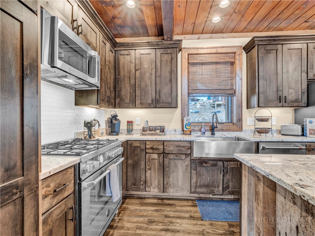 188 Camp Eagle Loop Property Photo 14
