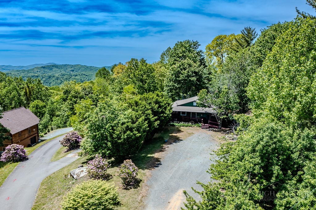 386 Fall Creek Meadows Lane Property Photo 1