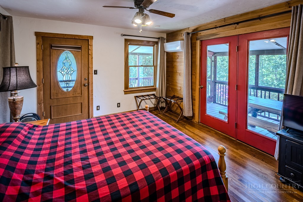 386 Fall Creek Meadows Lane Property Photo 15