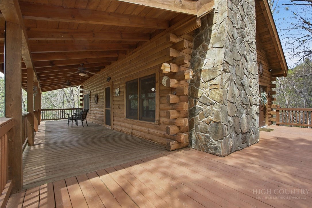 3455 Valley Drive Property Photo 4