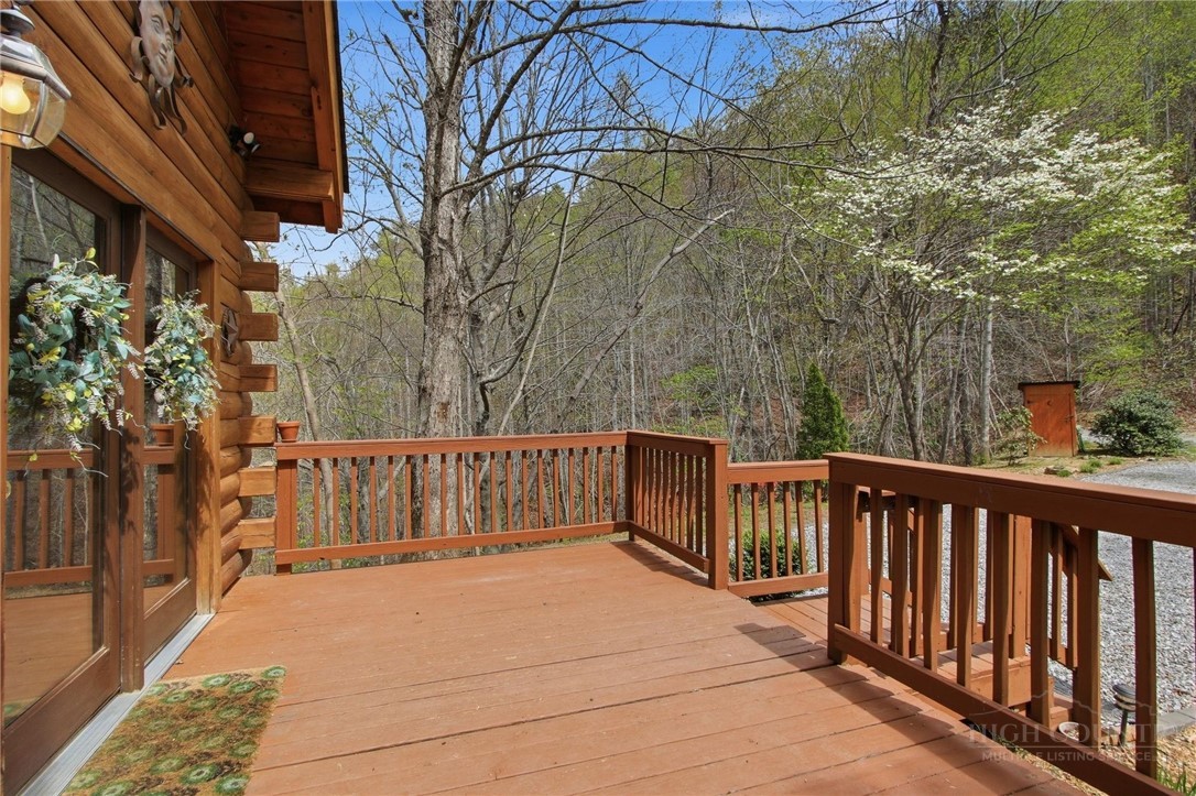 3455 Valley Drive Property Photo 5