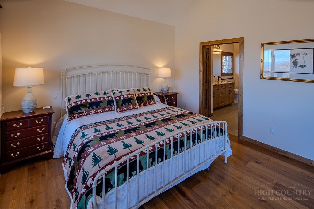 701 Beech Mountain Parkway Property Photo 13