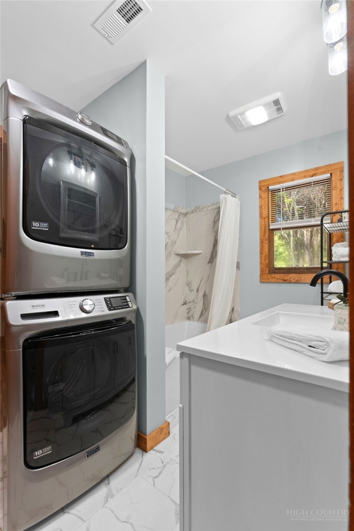 139 Golden Rod Loop Property Photo 19