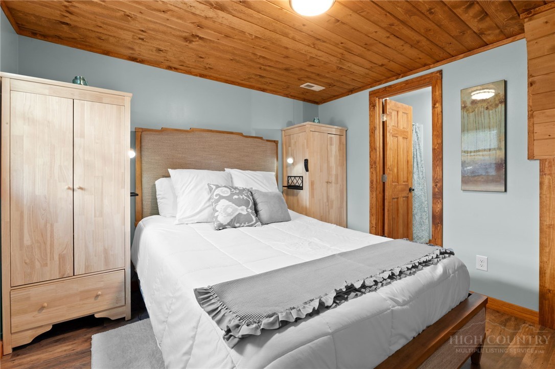 139 Golden Rod Loop Property Photo 22