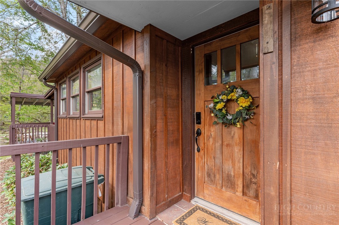139 Golden Rod Loop Property Photo 29