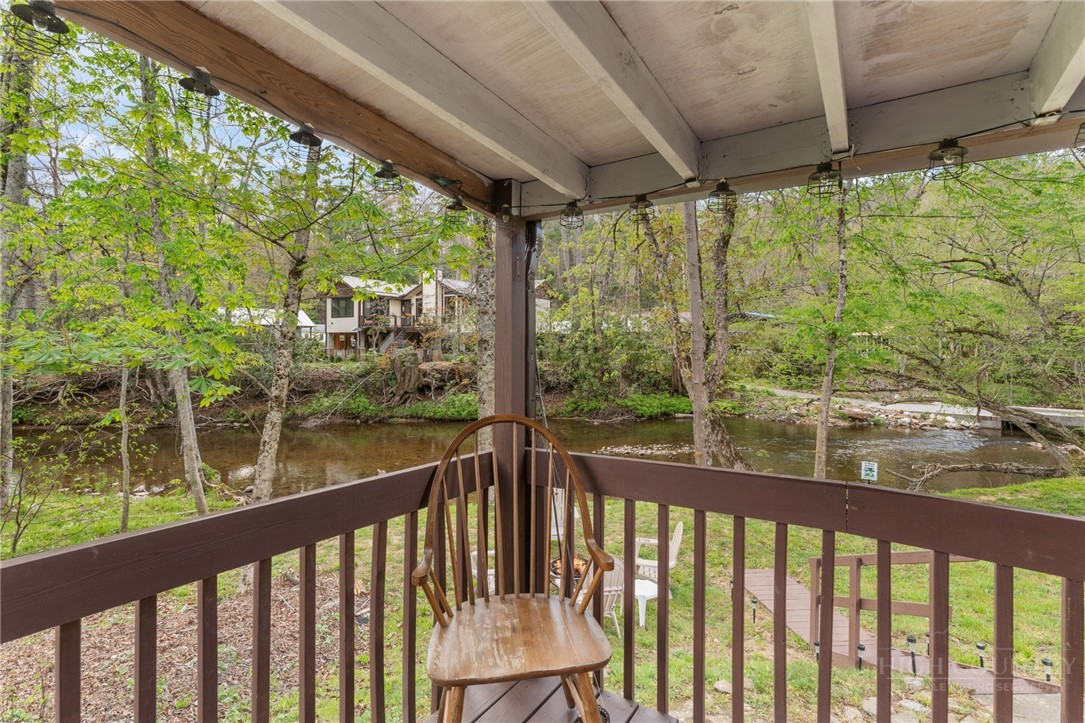 139 Golden Rod Loop Property Photo 32
