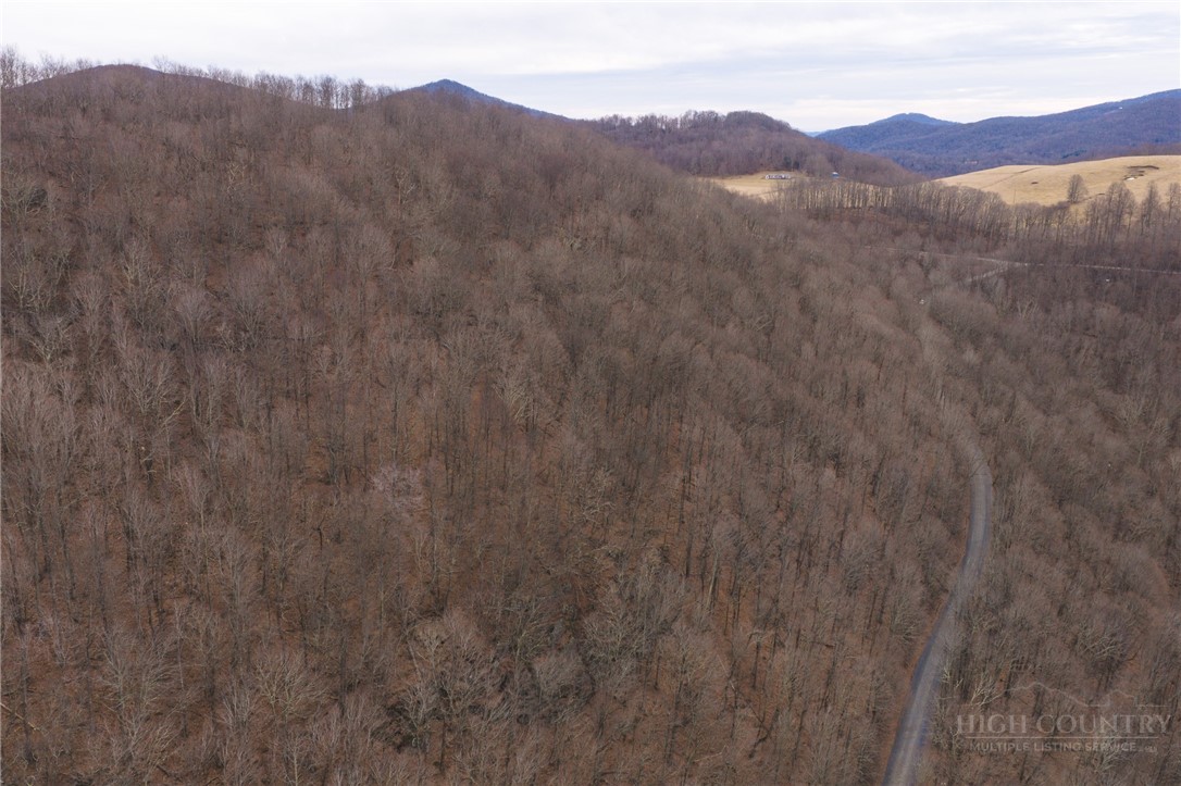 000 Tater Hill Road Property Photo 2