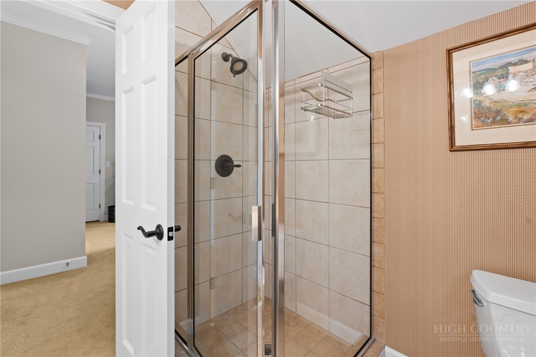 167 Glendale Drive Property Photo 31