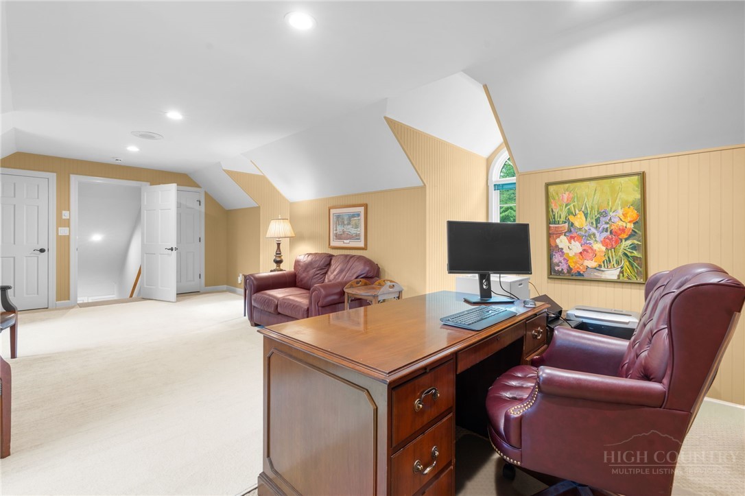 167 Glendale Drive Property Photo 34
