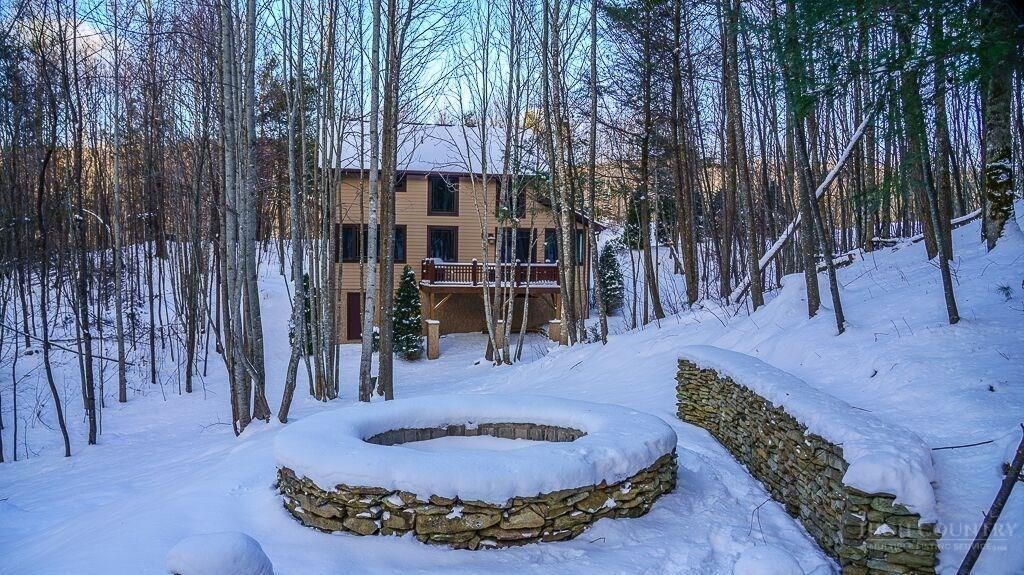485 Woodlake Loop Road Property Photo 5