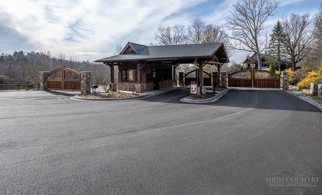 485 Woodlake Loop Road Property Photo 43
