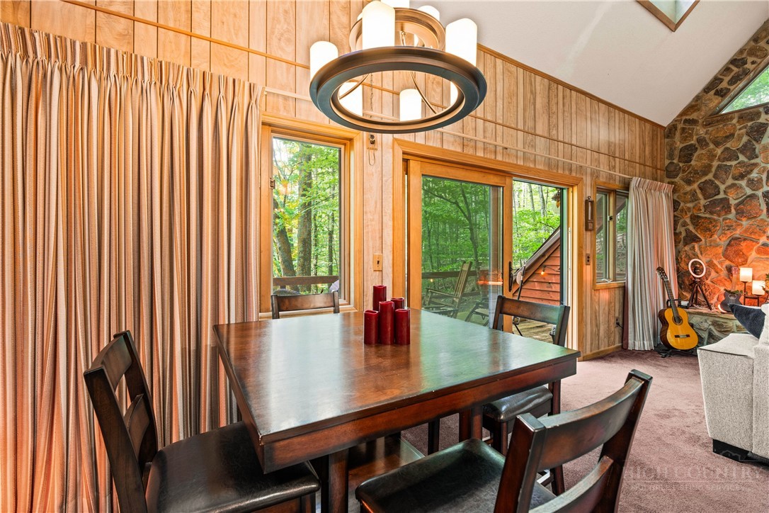 203 Shagbark Road Property Photo 7