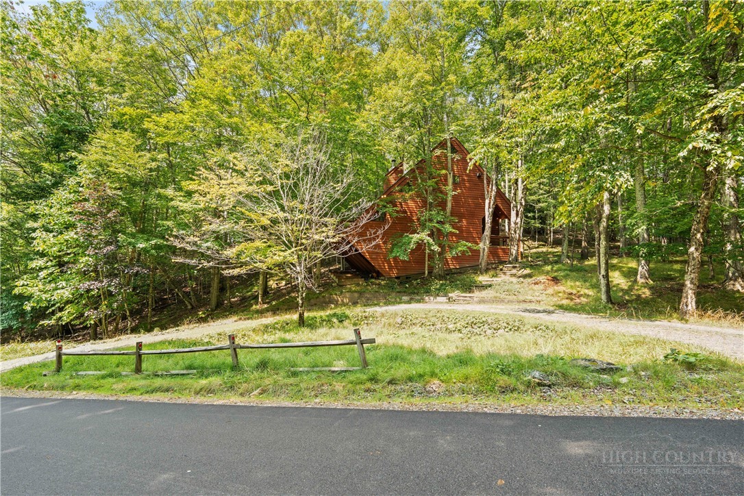 203 Shagbark Road Property Photo 19