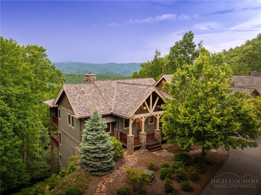 153 Stonecrop Lane Property Photo 1