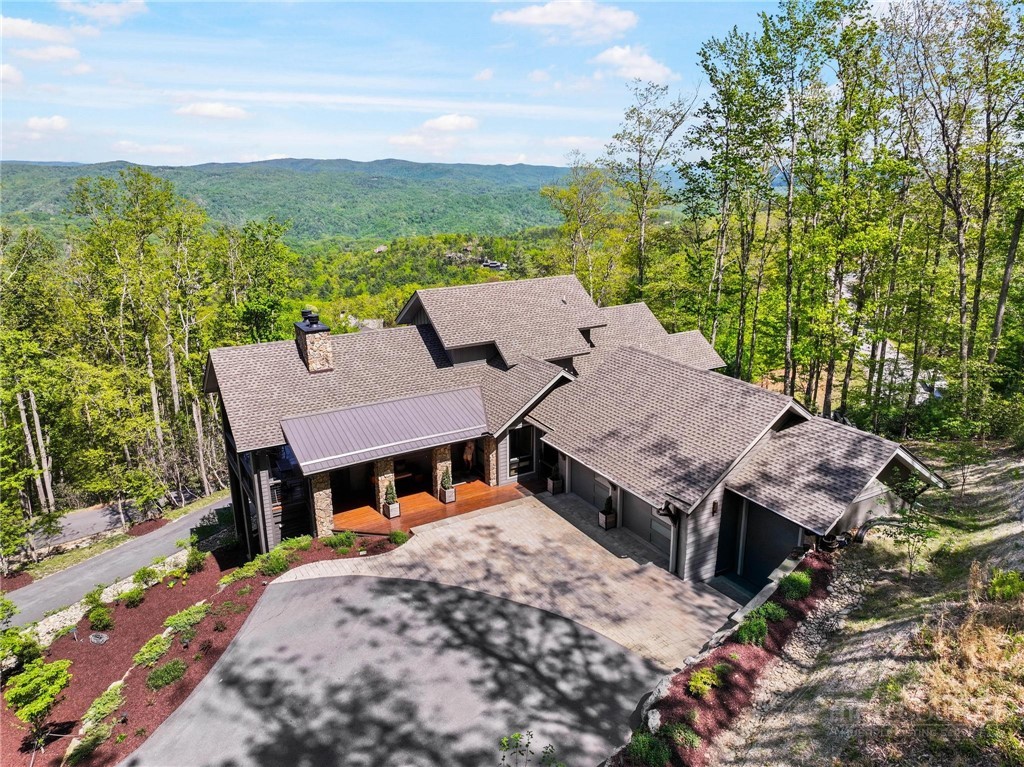 369 Ninebark Road Property Photo 3