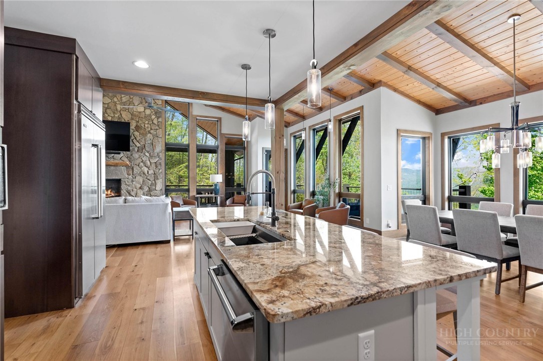 369 Ninebark Road Property Photo 17