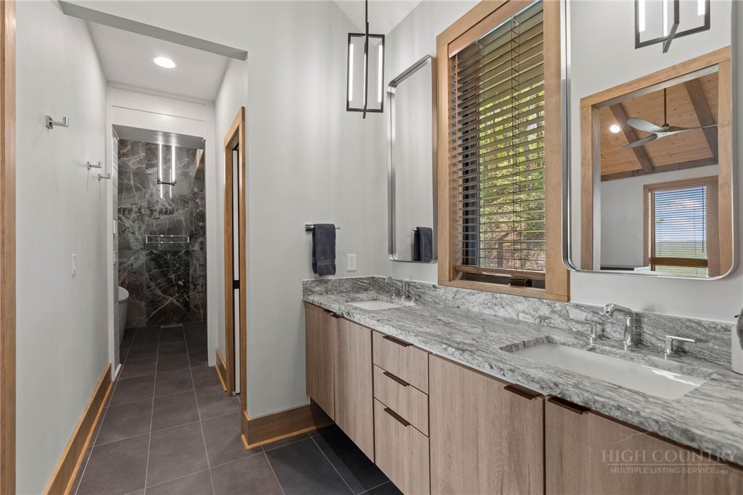 369 Ninebark Road Property Photo 23