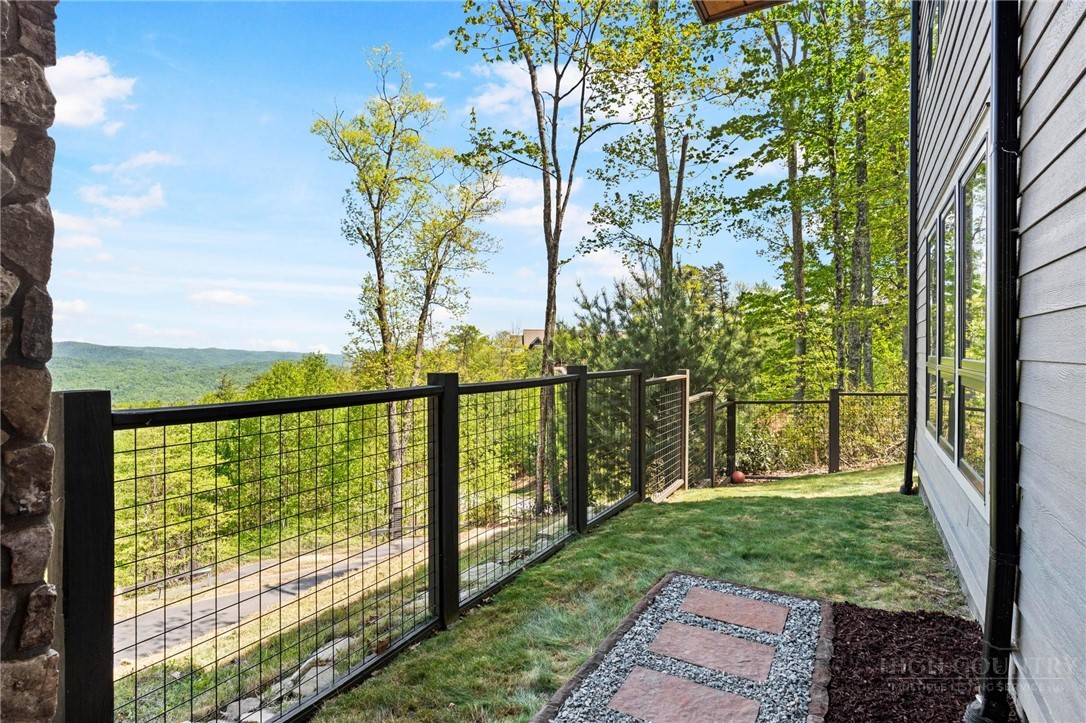 369 Ninebark Road Property Photo 40