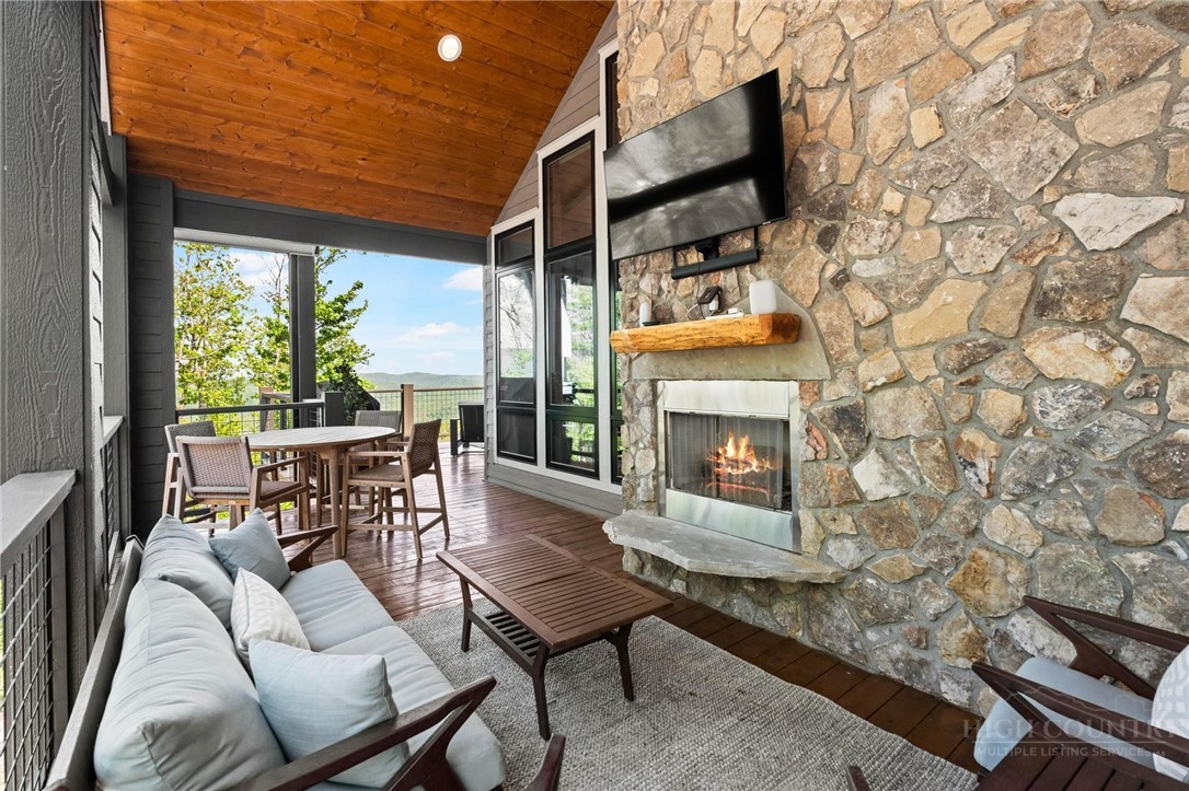 369 Ninebark Road Property Photo 42