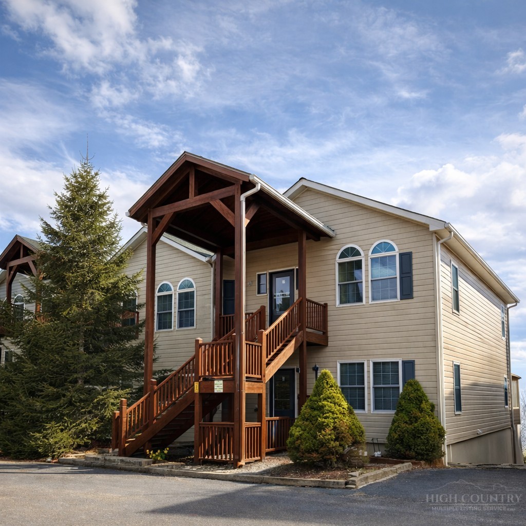 3441 Beech Mountain Parkway B5 Property Photo 2